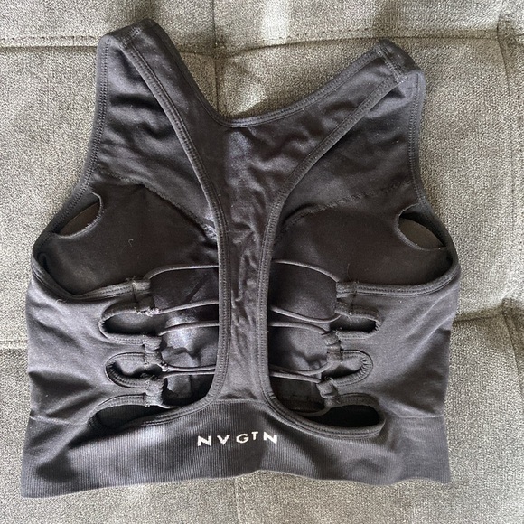 NVGTN Black Resilience Sports Bra - Size Medium - Picture 1 of 3